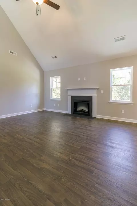 206 Peaceful Ln, Hubert, NC 28539 photo 10