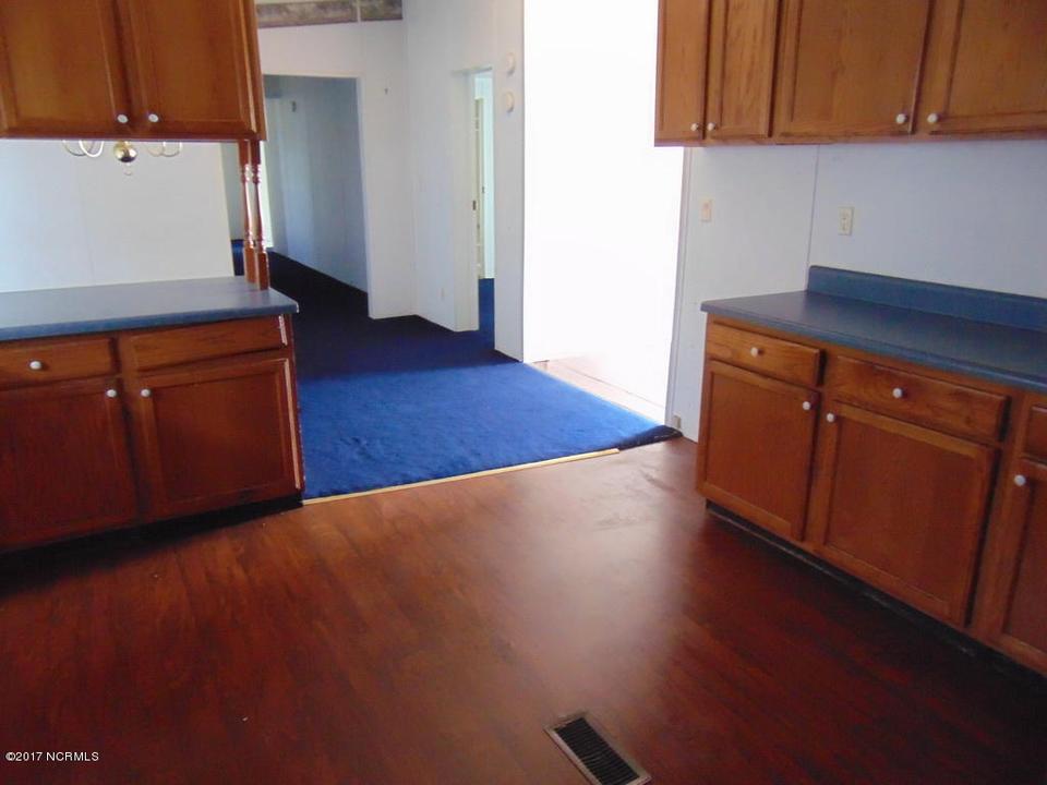  416 Windchime Dr, Greenville, NC 27834 photo 8