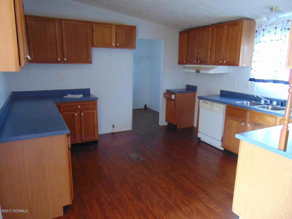  416 Windchime Dr, Greenville, NC 27834 photo 6