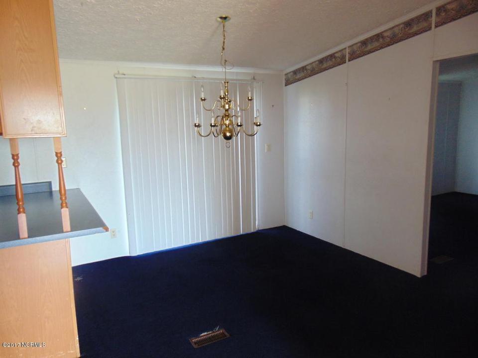  416 Windchime Dr, Greenville, NC 27834 photo 5