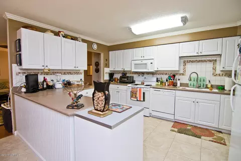 644 Bogue Loop Rd, Newport, NC 28570 photo 5