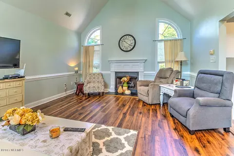 306 Frans Path, Hampstead, NC 28443 photo 5