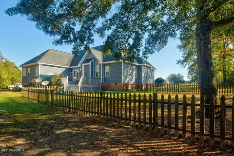 306 Frans Path, Hampstead, NC 28443 photo 27