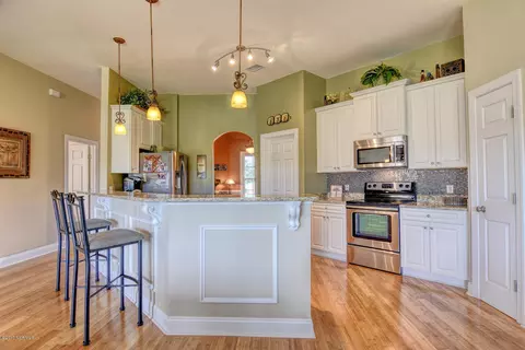 765 Castle Bay Dr, Hampstead, NC 28443 photo 6