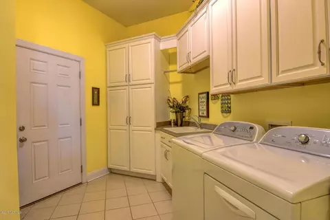 765 Castle Bay Dr, Hampstead, NC 28443 photo 22