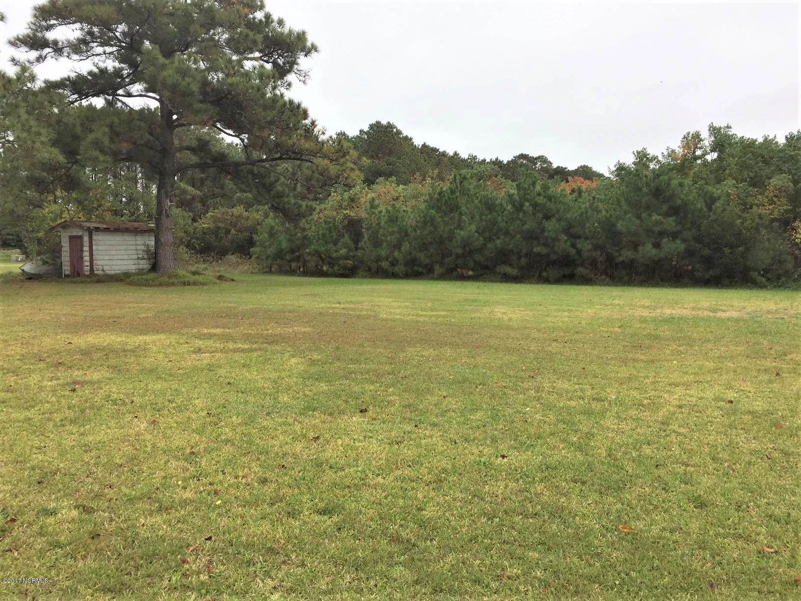 142 Alfred Dr, Gloucester, NC 28528 photo 8