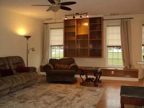135 Joshua Dr, Chocowinity, NC 27817 photo 4