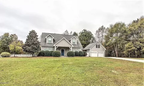 100 Middle Point Rd, Hampstead, NC 28443 photo 3