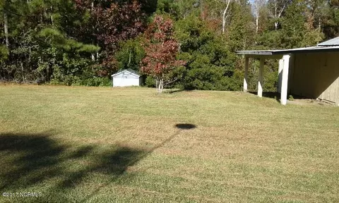310 Pond View Ct, Hampstead, NC 28443 photo 3