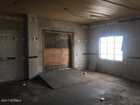 6316 Main St, Bailey, NC 27807 photo 9