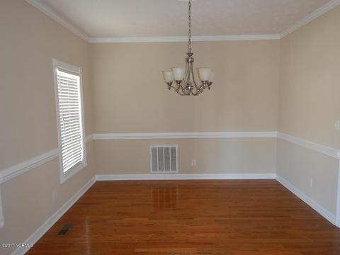200 Middleridge Dr, Hubert, NC 28539 photo 3