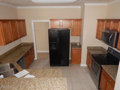 200 Middleridge Dr, Hubert, NC 28539 photo 6