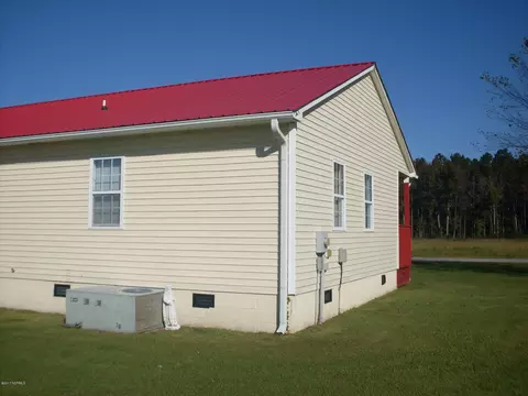 112 Trinity Ct, Chadbourn, NC 28431 photo 7