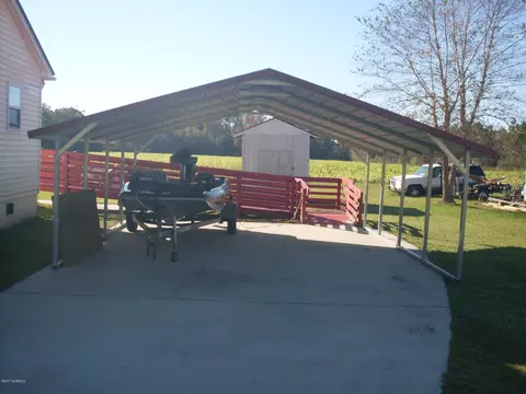 112 Trinity Ct, Chadbourn, NC 28431 photo 4