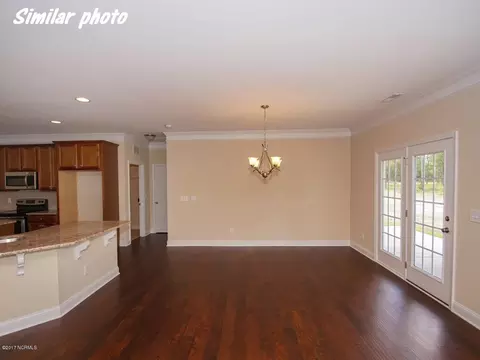 182 Iris Way, Hampstead, NC 28443 photo 9