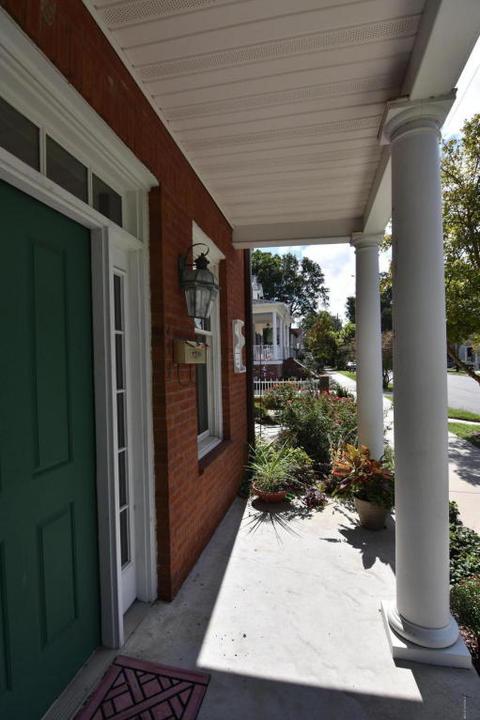 744 E Front St, New Bern, NC 28560 photo 5