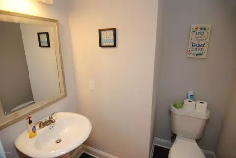58 Windsor Ct, Hampstead, NC 28443 photo 21