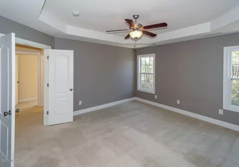 468 Landsdowne Cir, Hampstead, NC 28443 photo 17