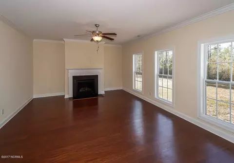 468 Landsdowne Cir, Hampstead, NC 28443 photo 5