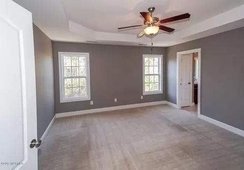 468 Landsdowne Cir, Hampstead, NC 28443 photo 12