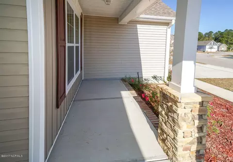 468 Landsdowne Cir, Hampstead, NC 28443 photo 3