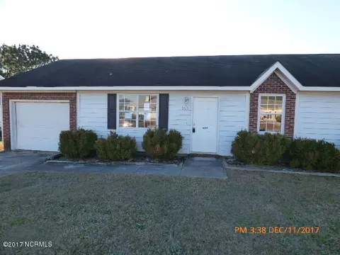 206 S Ginger Dr, Hubert, NC 28539 photo 1
