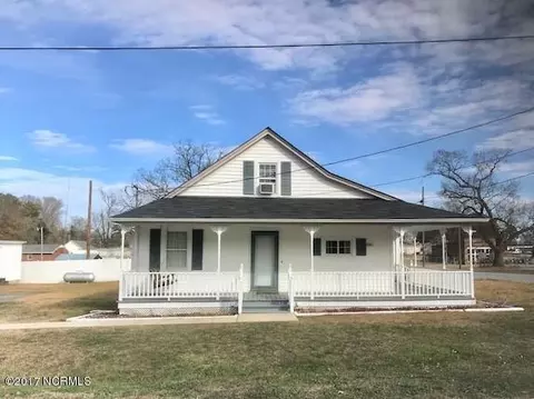 110 S Third St, Macclesfield, NC 27852 photo 2