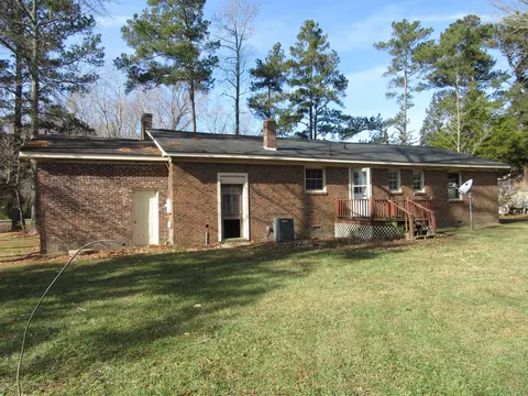 1985 Bear Trap Rd, Williamston, NC 27892 photo 2