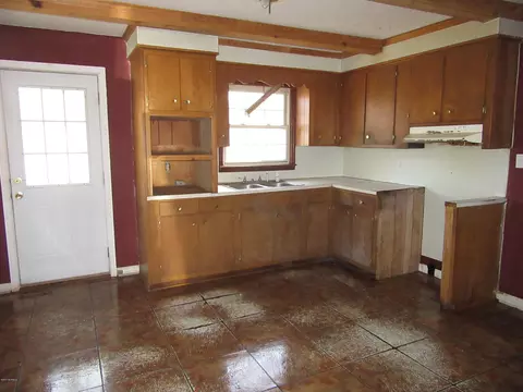 1985 Bear Trap Rd, Williamston, NC 27892 photo 6