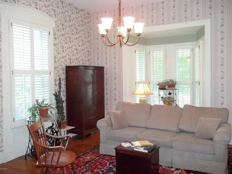 302 E 2nd St, Washington, NC 27889 photo 11