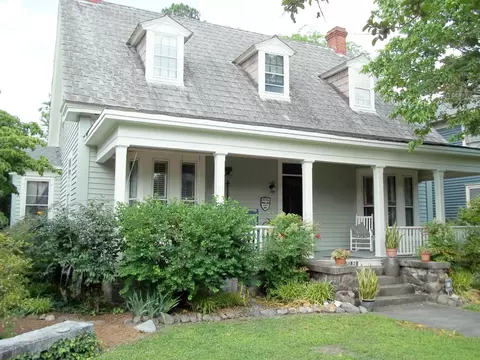 302 E 2nd St, Washington, NC 27889 photo 1