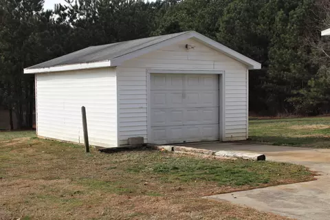 10421 Smith Rd, Middlesex, NC 27557 photo 5