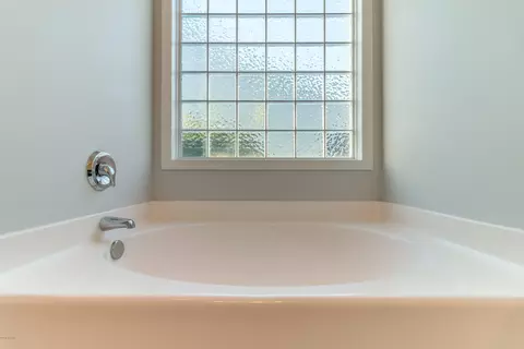 517 Azalea Dr, Hampstead, NC 28443 photo 12