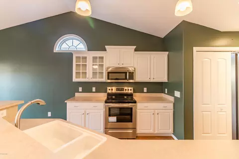 517 Azalea Dr, Hampstead, NC 28443 photo 4