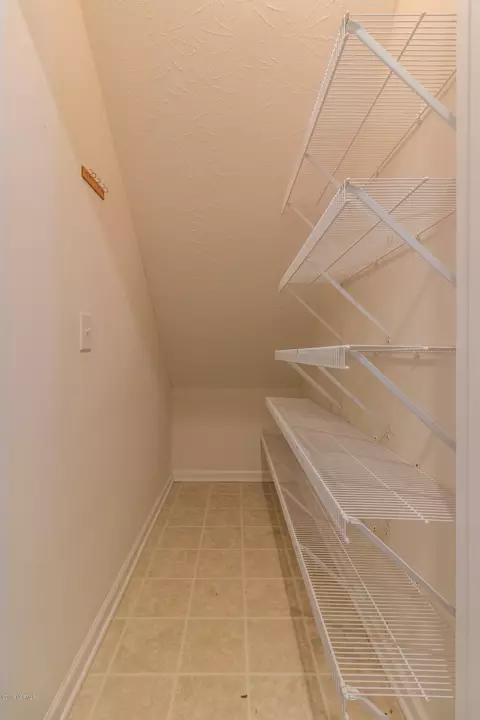 517 Azalea Dr, Hampstead, NC 28443 photo 7