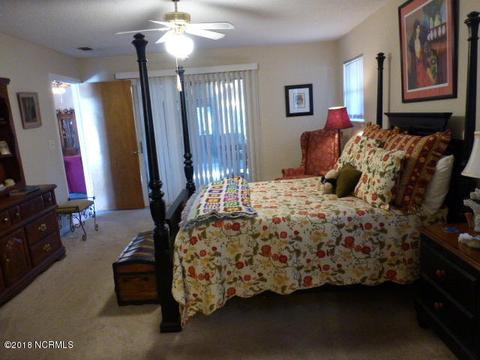 106 Bay Tree Cir, Hampstead, NC 28443 photo 9