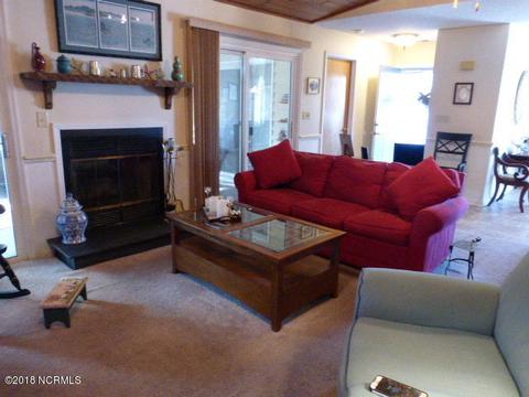 106 Bay Tree Cir, Hampstead, NC 28443 photo 3