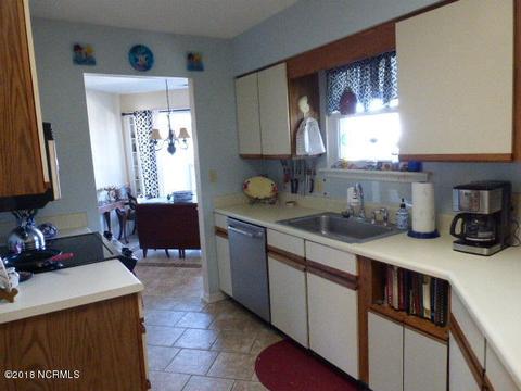 106 Bay Tree Cir, Hampstead, NC 28443 photo 14