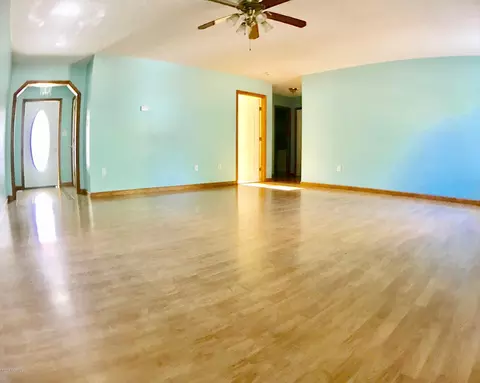 505 Maize Ct, Hubert, NC 28539 photo 6