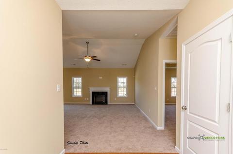 201 Mango Pl S, Hubert, NC 28539 photo 3