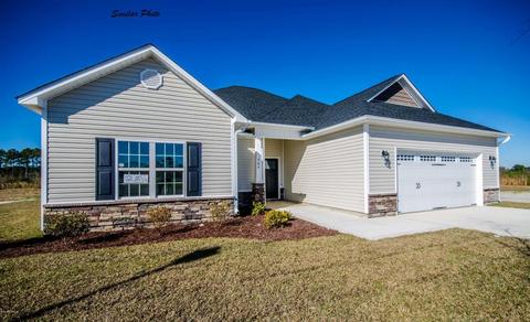 301 Mango Pl N, Hubert, NC 28539 photo 5
