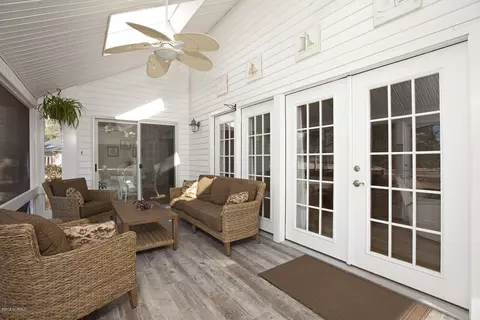 102 Pine Needle Dr, Hampstead, NC 28443 photo 25