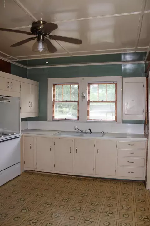190 Salter Rd, Atlantic, NC 28511 photo 9