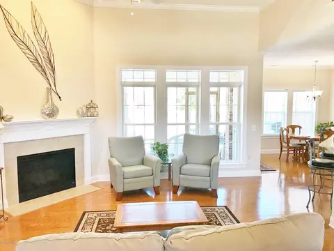 131 Olde Point Rd, Hampstead, NC 28443 photo 2