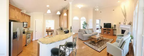 131 Olde Point Rd, Hampstead, NC 28443 photo 4