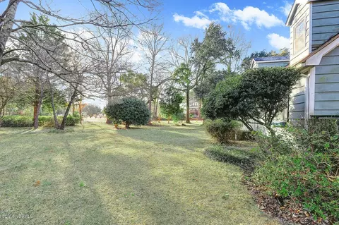 403 Raeford Rd, Hampstead, NC 28443 photo 3