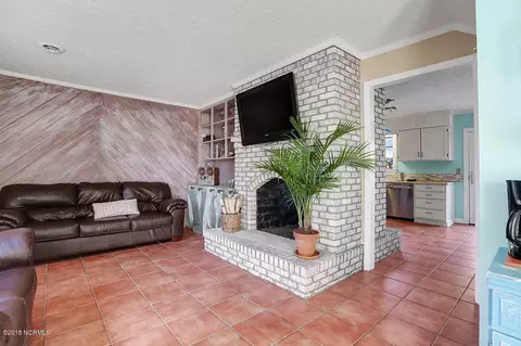 403 Raeford Rd, Hampstead, NC 28443 photo 8