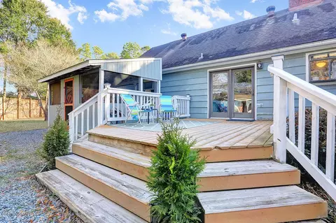 403 Raeford Rd, Hampstead, NC 28443 photo 32