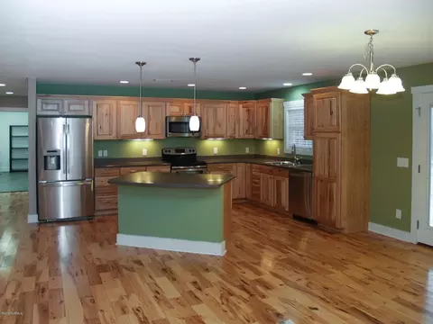 876 Sloop Point Rd, Hampstead, NC 28443 photo 7