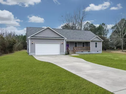 876 Sloop Point Rd, Hampstead, NC 28443 photo 2